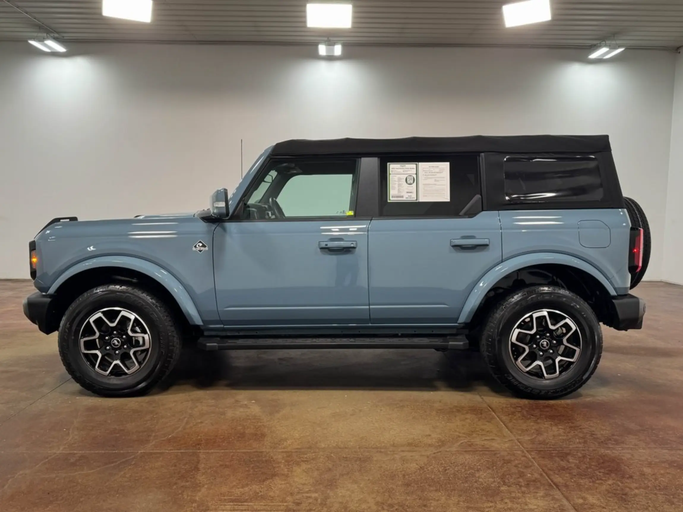 certified-used-2021-ford-bronco-outer-banks-4wd-4d-sport-utility-1fmde5dh1mla79162-for-sale-sioux-falls-02