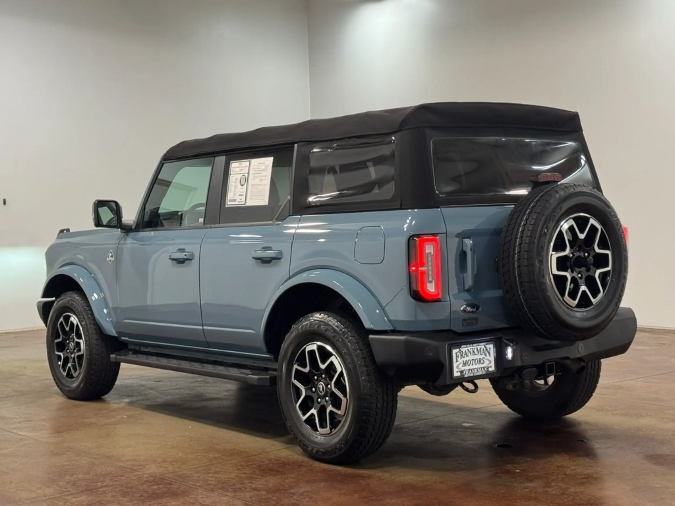 certified-used-2021-ford-bronco-outer-banks-4wd-4d-sport-utility-1fmde5dh1mla79162-for-sale-sioux-falls-03