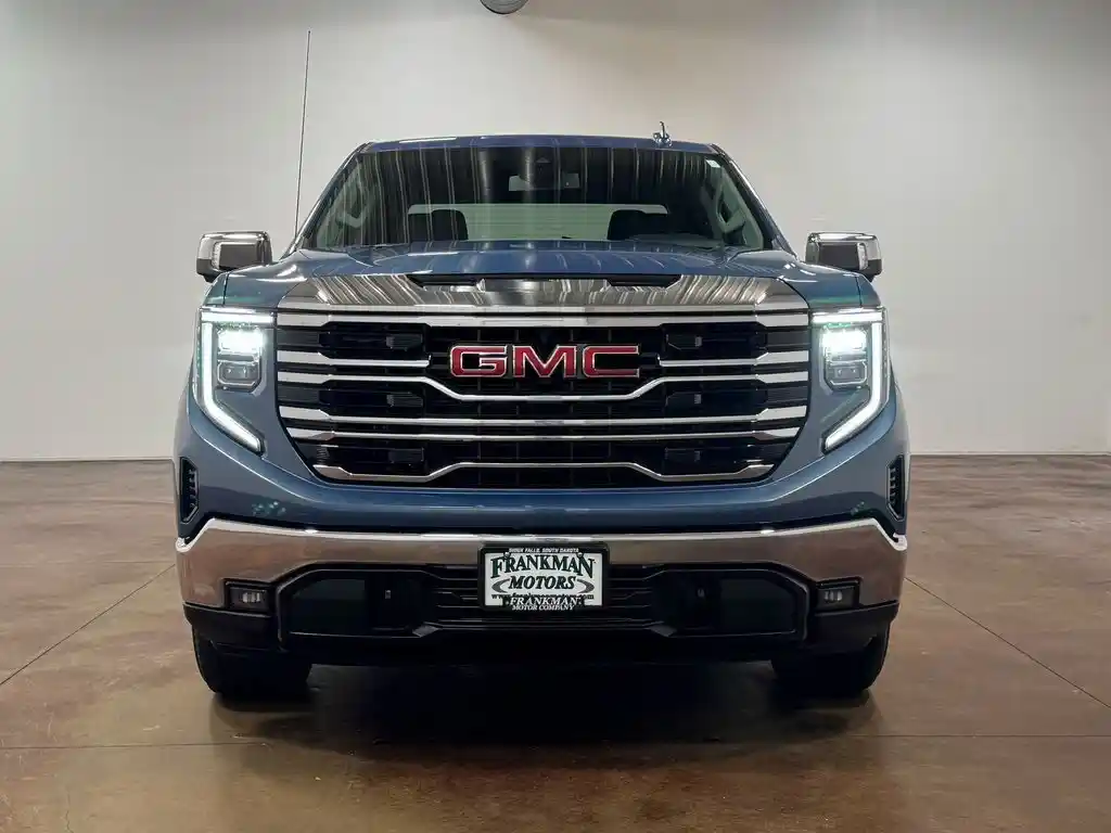 certified-used-2024-gmc-sierra-1500-slt-4wd-4d-crew-cab-1gtuuded8rz185416-for-sale-25