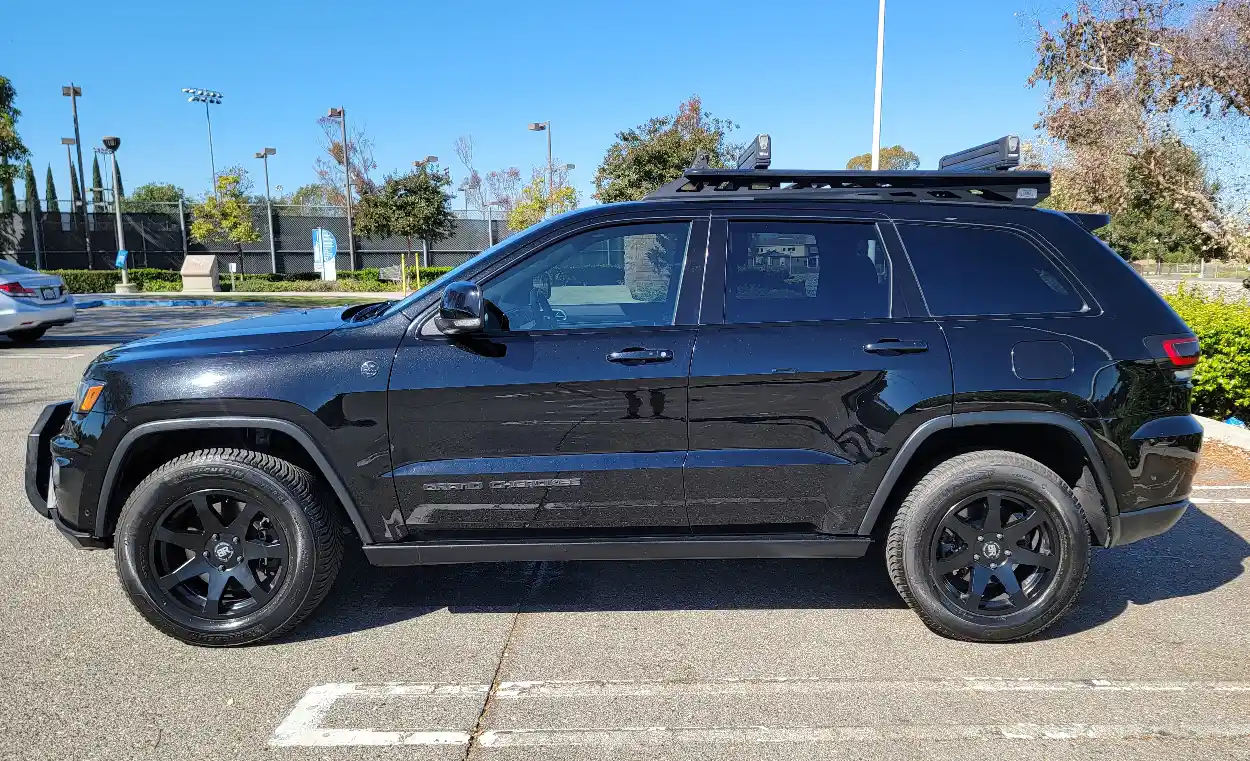 jeep-grand-cherokee-trailhawk-06