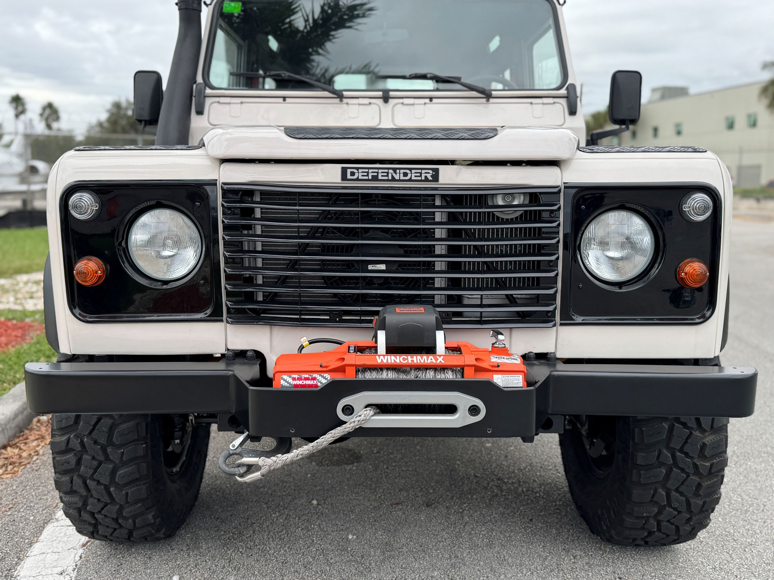 land-rover-defender-90-tdi-for-sale-04