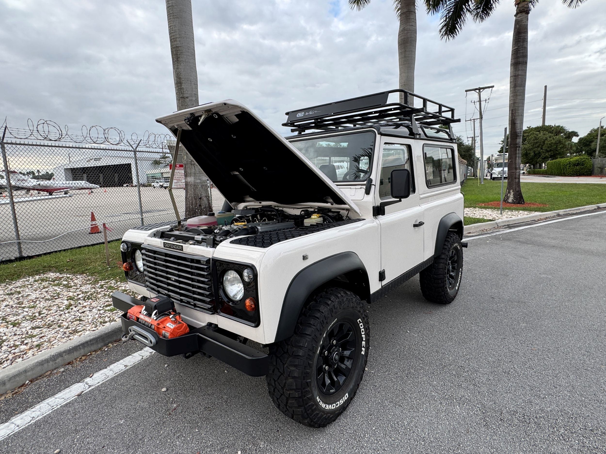 land-rover-defender-90-tdi-for-sale-05