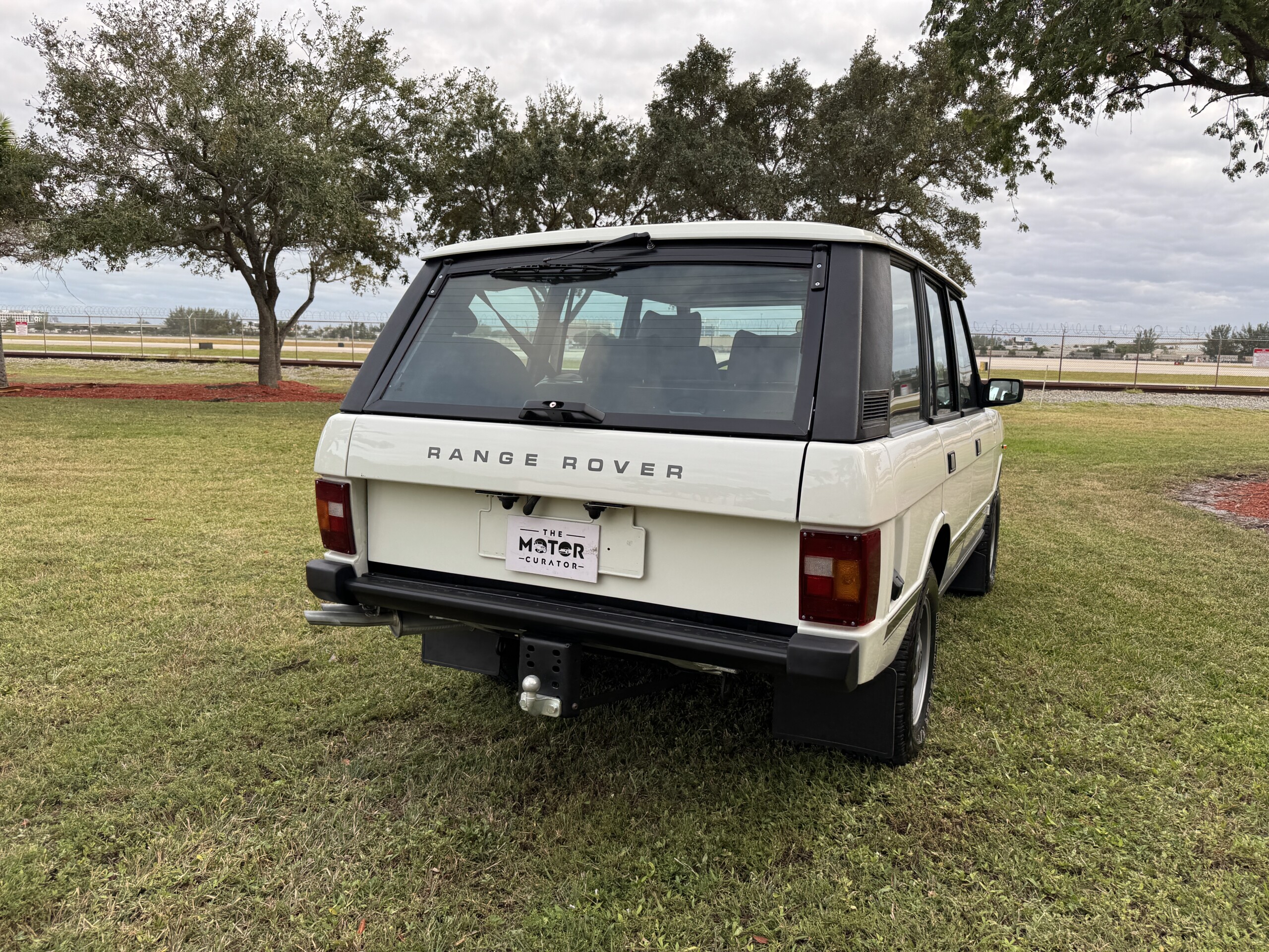 miami-land-rover-range-rover-classic-for-sale-03