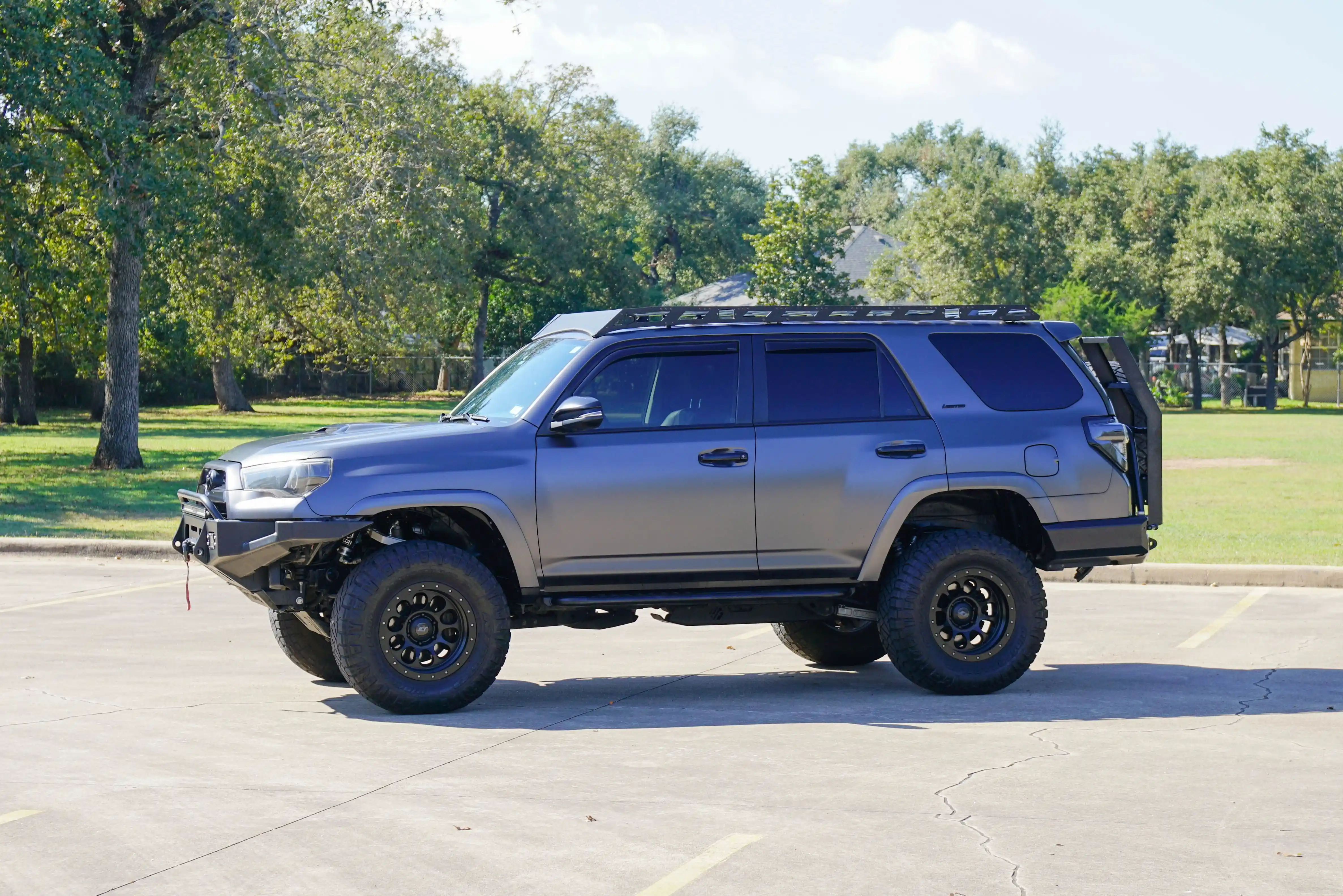 modified-2019-toyota-4-runner-nightshade-for-sale-02