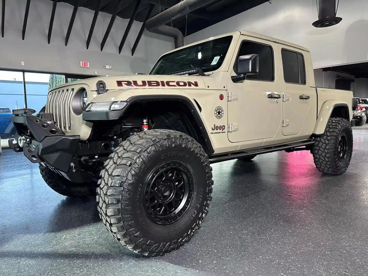 modified-2021-jeep-glaidator-rubicon-for-sale-06