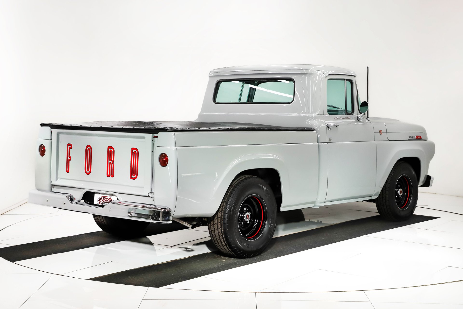 restored-1957-ford-f100-for-sale-volo-29