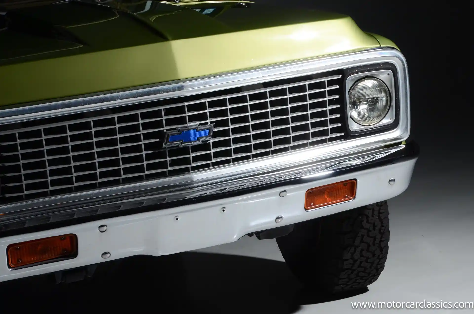 restored-1972-chevrolet-k5-blazer-for-sale-10