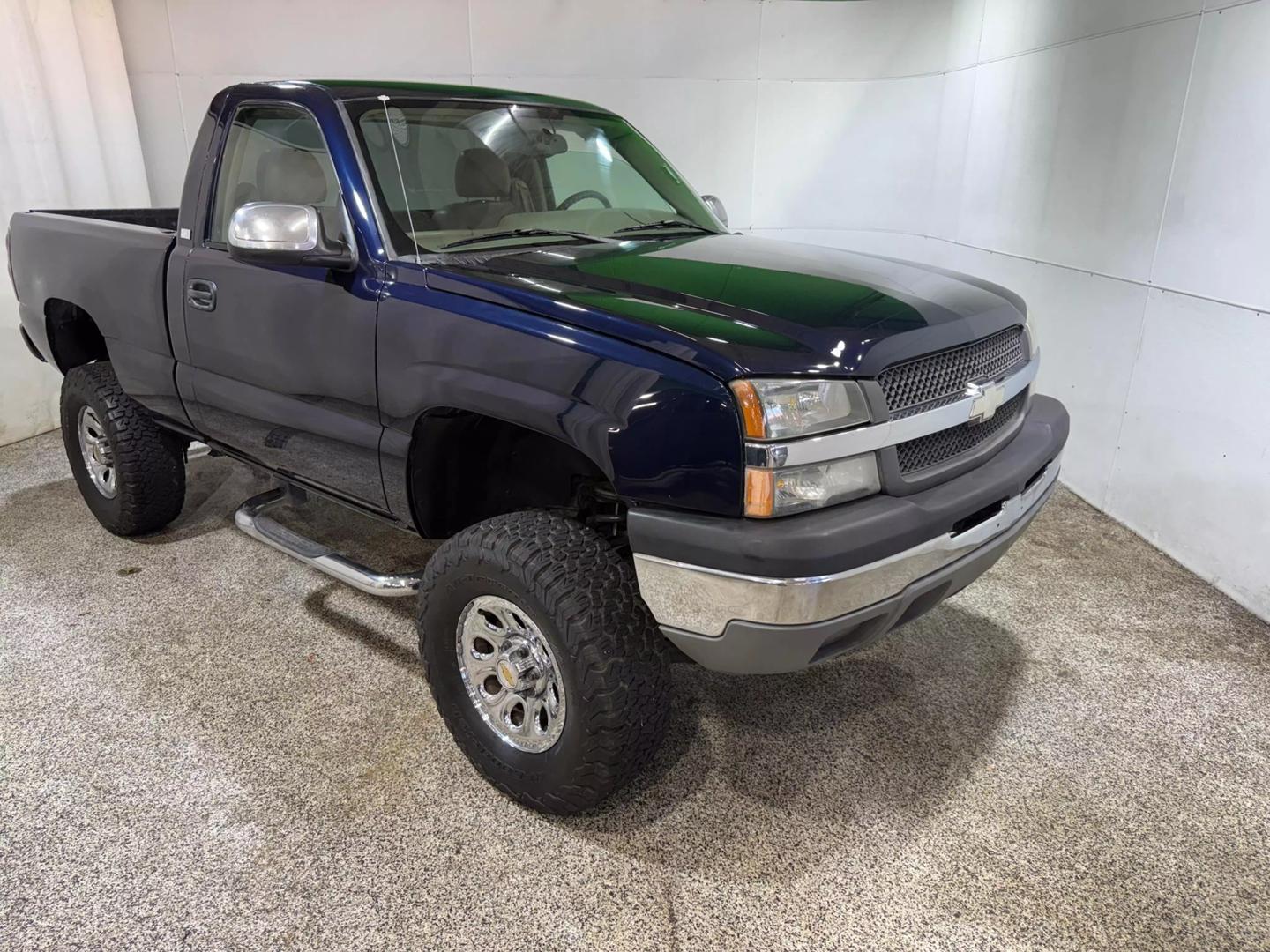 silverado-1500-regular-cab-for-sale-02