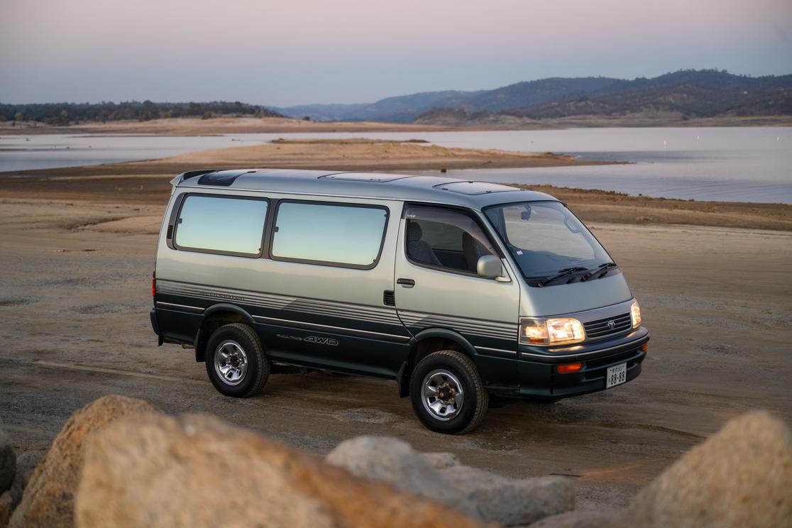 toyota-hiace-for-sale-sacramento-ca-02