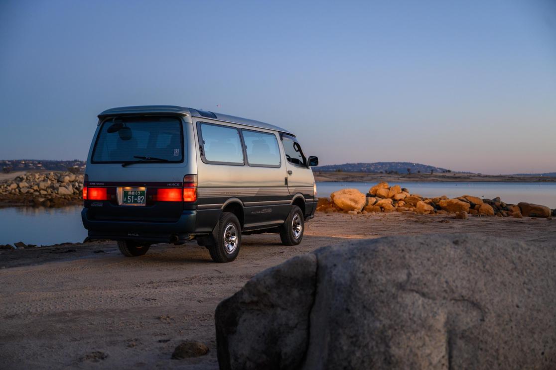 toyota-hiace-for-sale-sacramento-ca-04