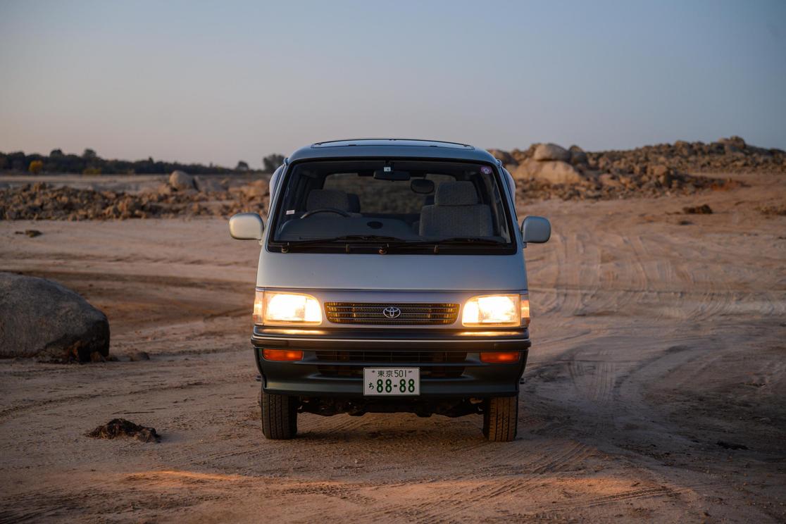 toyota-hiace-for-sale-sacramento-ca-08