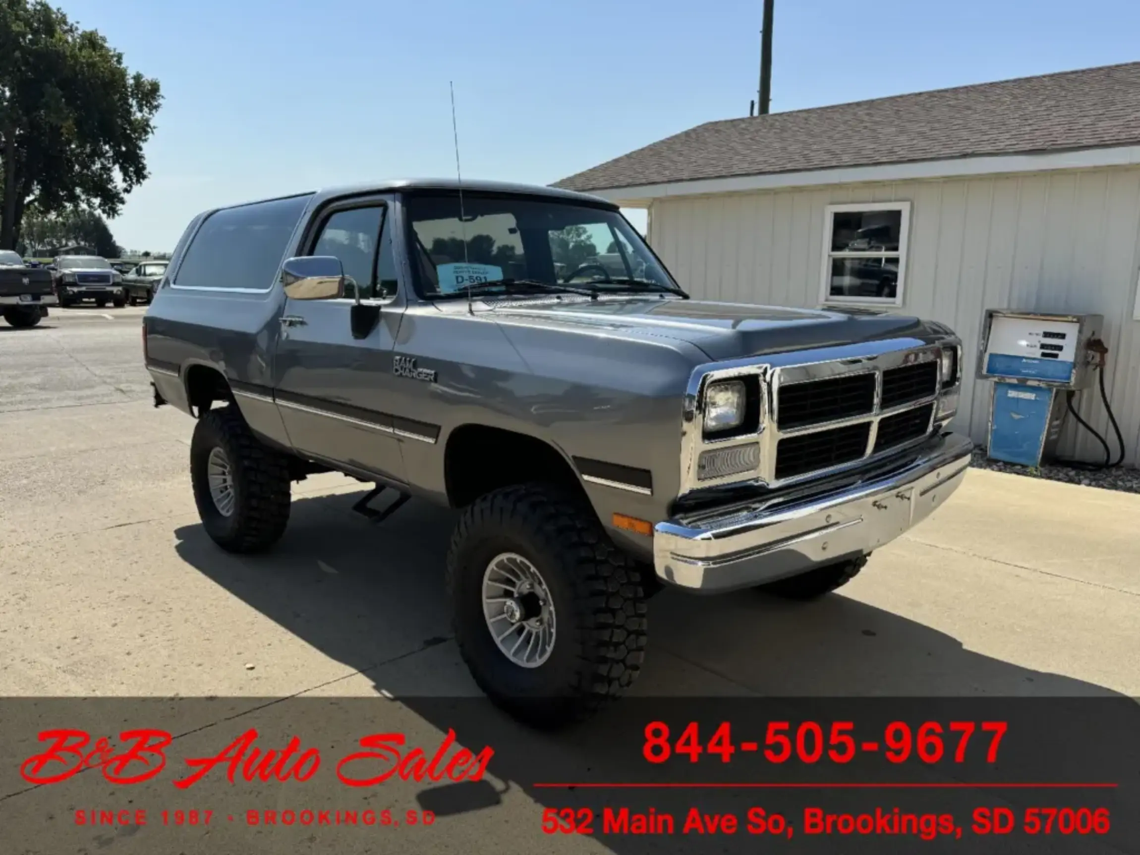 used-1991-dodge-ramcharger-4wd-3b4gm07z0mm044359-in-brookings-sd-for-sale-01