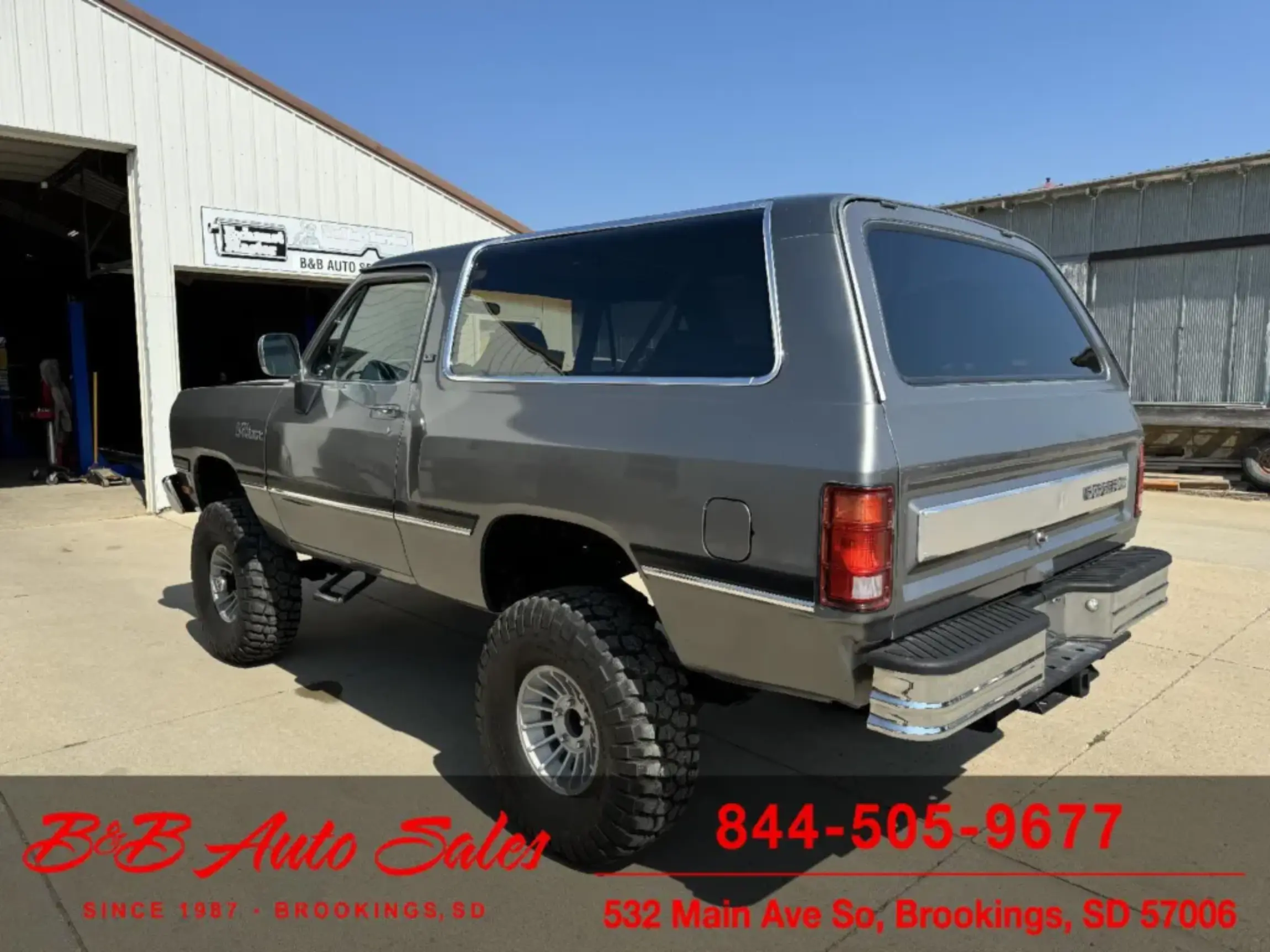 used-1991-dodge-ramcharger-4wd-3b4gm07z0mm044359-in-brookings-sd-for-sale-05