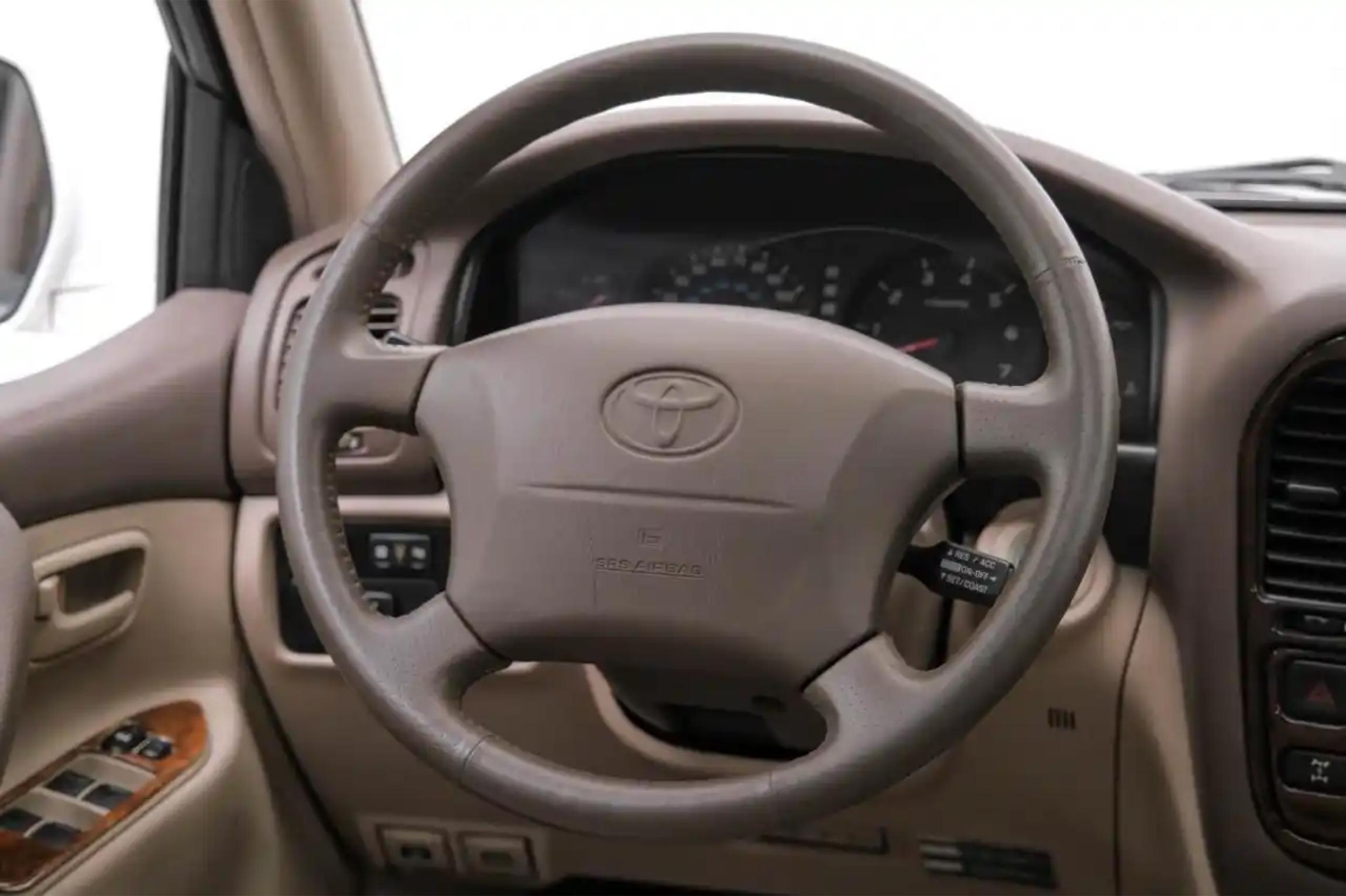 used-1998-toyota-land-cruiser-15