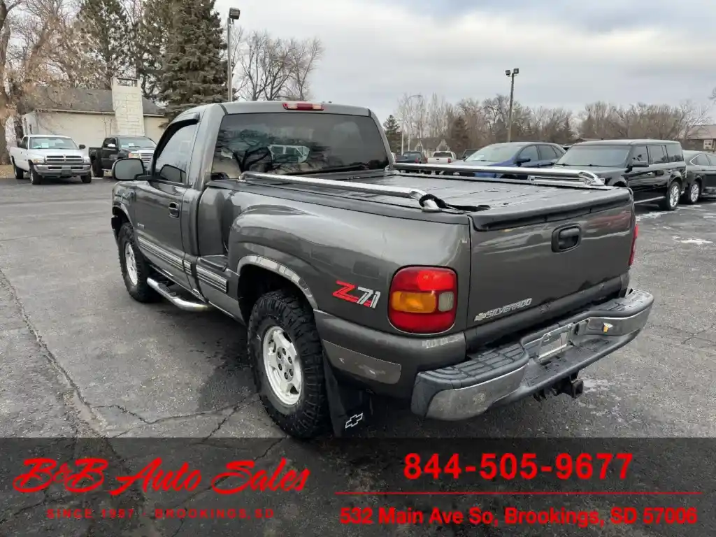 used-1999-chevrolet-silverado-1500-ls-1gcek14t6xz117033-in-brookings-sd-for-sale-05