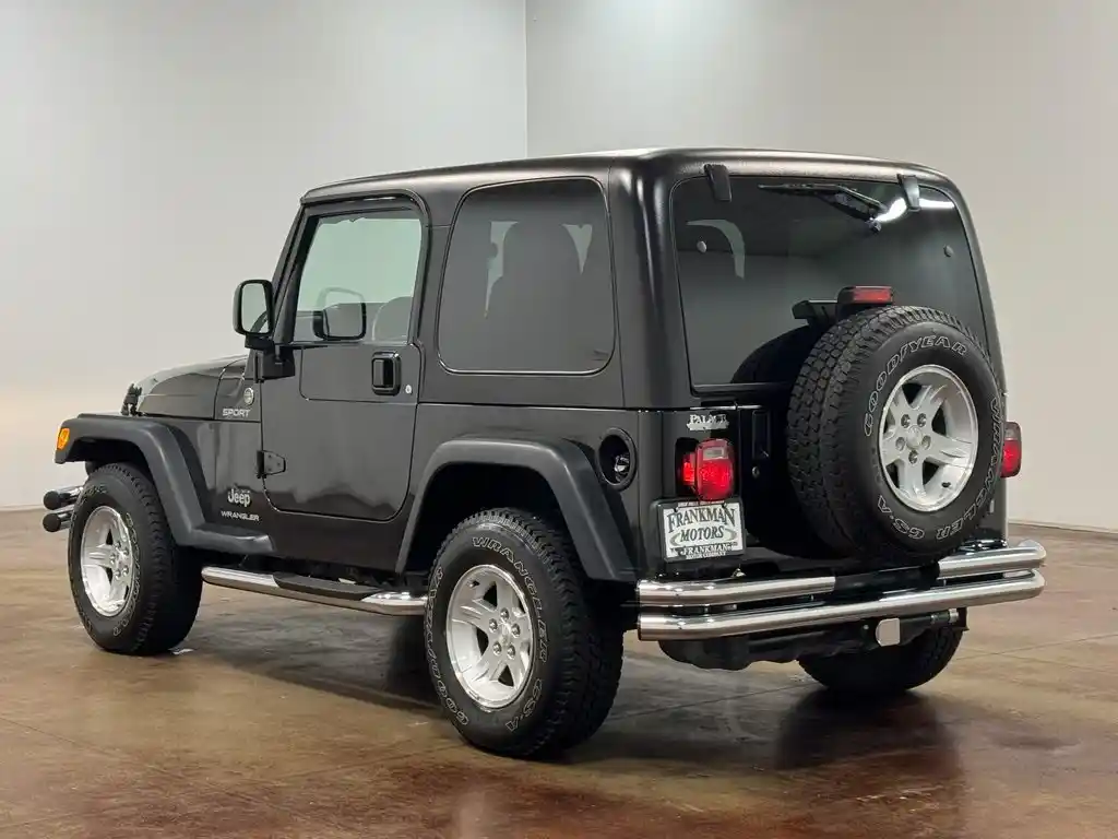 used-2005-jeep-wrangler-sport-4wd-2d-sport-utility-1j4fa49s15p361183-for-sale-03