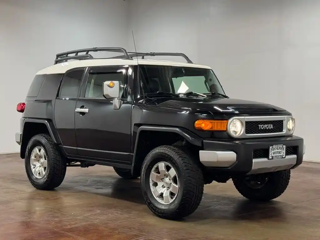 used-2007-toyota-fj-cruiser-base-4wd-4d-sport-utility-jtebu11f370015376for-sale-11