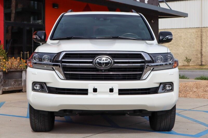 used-2021-toyota-land-cruiser-heritage-edition-birmingham-al-for-sale-02