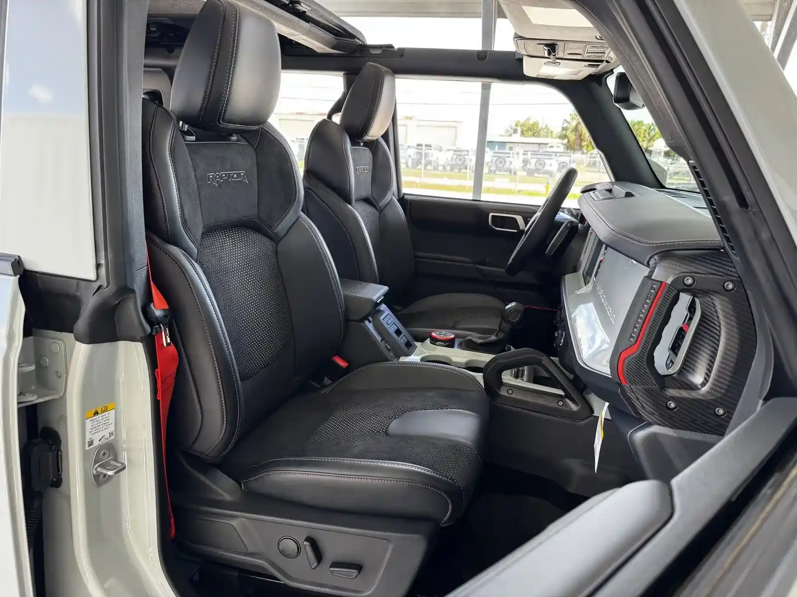 used-Tampa-2024-Ford-Bronco-Raptor+Luxury+Package-1FMEE0RR2RLA47921-for-sale-20