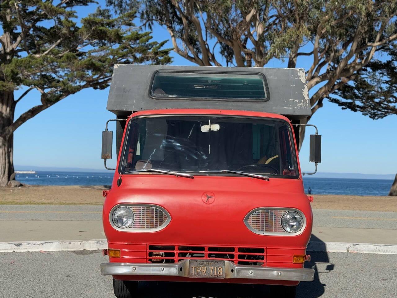 1962-ford-econoline-camper-for-sale-monterey-ca-05