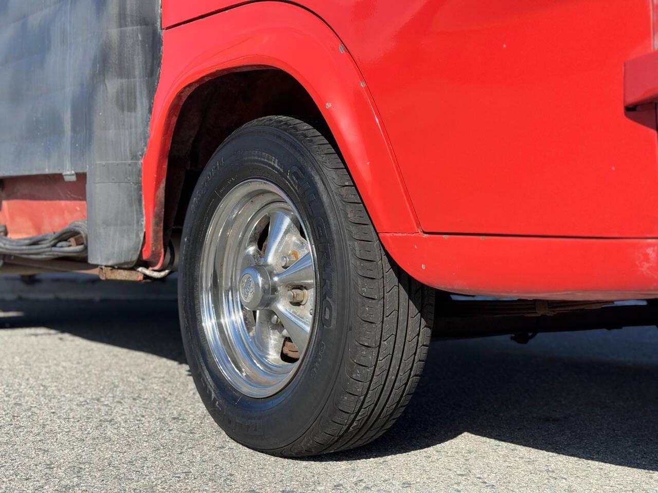 1962-ford-econoline-camper-for-sale-monterey-ca-07