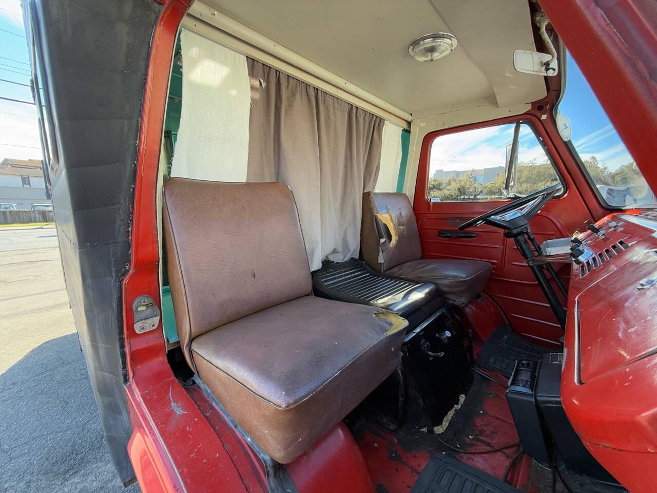 1962-ford-econoline-camper-for-sale-monterey-ca-19