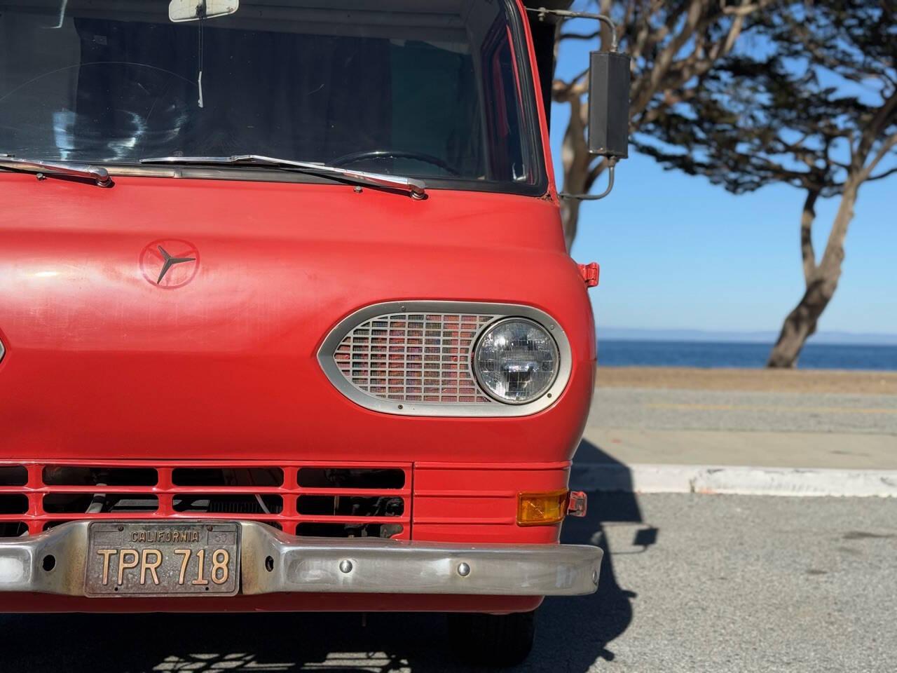 1962-ford-econoline-camper-for-sale-monterey-ca-42