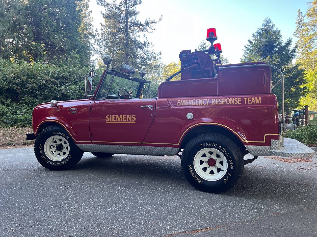 1968-international-scout-fire-vehicle-01