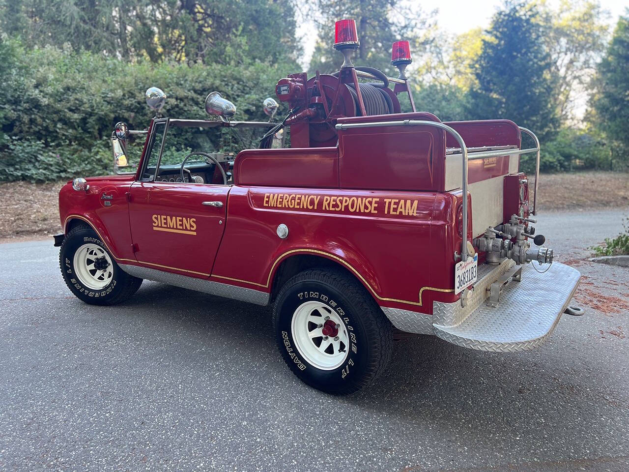 1968-international-scout-fire-vehicle-02