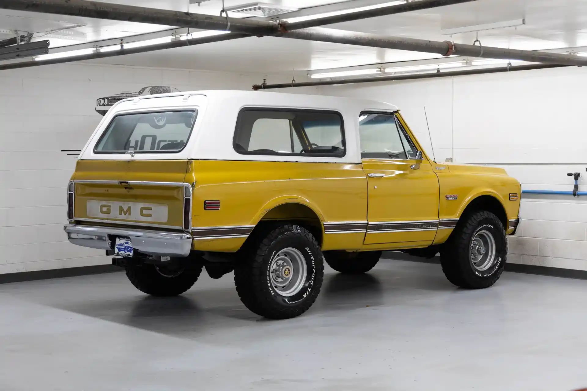 1972-gmc-jimmy-for-sale-09