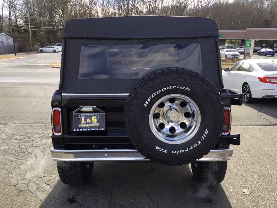 1974-Ford-Bronco-Plantsville-CT-for-sale-06