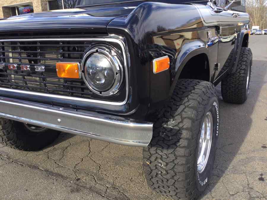 1974-Ford-Bronco-Plantsville-CT-for-sale-10