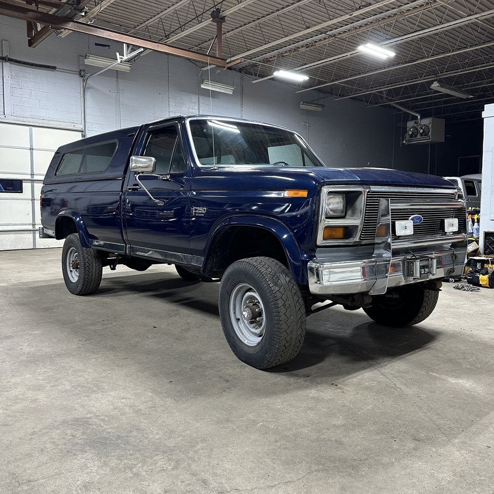 1984-ford-f-250-xlt-04