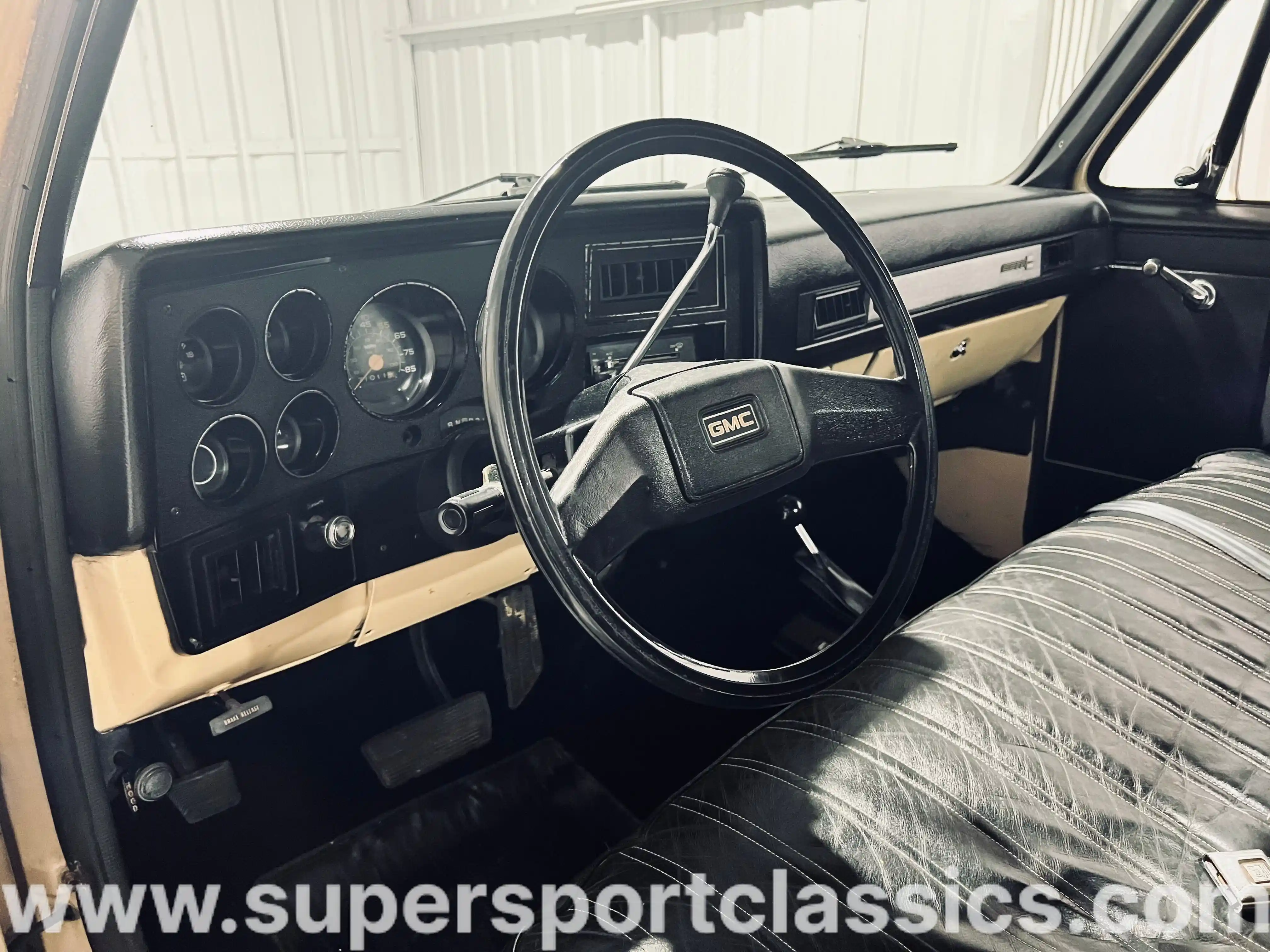 1984-gmc-k1500-sierra-pickup-truck-for-sale-14