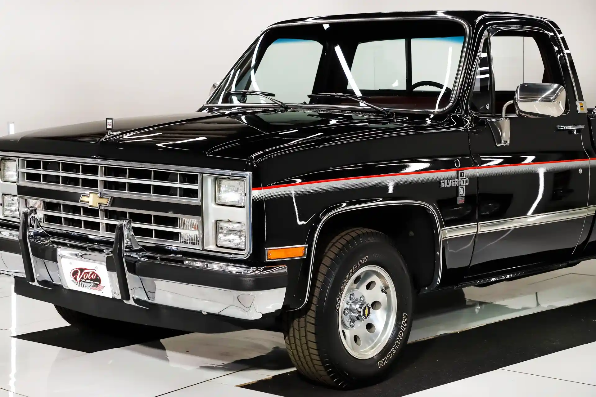 1985-chevrolet-silverado-for-sale-16