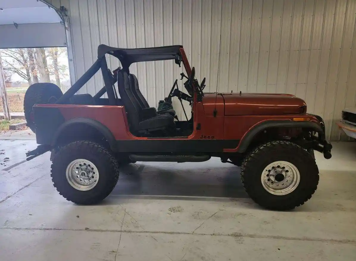 1985-jeep-cj7-nashville-illinois-01