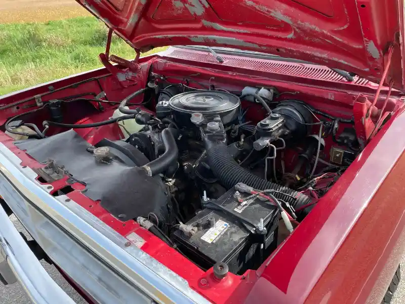 1987-Dodge-DW-Series-Pickup-2-dr-for-sale-in-Clarence-IA-09