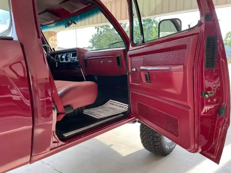 1987-Dodge-DW-Series-Pickup-2-dr-for-sale-in-Clarence-IA-19