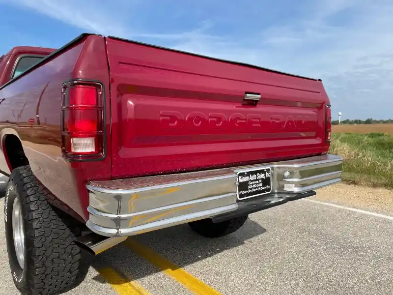 1987-Dodge-DW-Series-Pickup-2-dr-for-sale-in-Clarence-IA-23