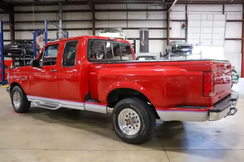 1992-ford-f150-xlt-lariat-flareside-for-sale-grand-rapids-mi-03