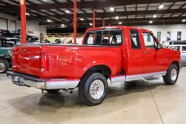 1992-ford-f150-xlt-lariat-flareside-for-sale-grand-rapids-mi-05