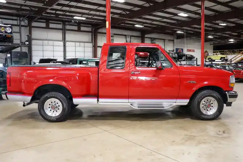 1992-ford-f150-xlt-lariat-flareside-for-sale-grand-rapids-mi-06