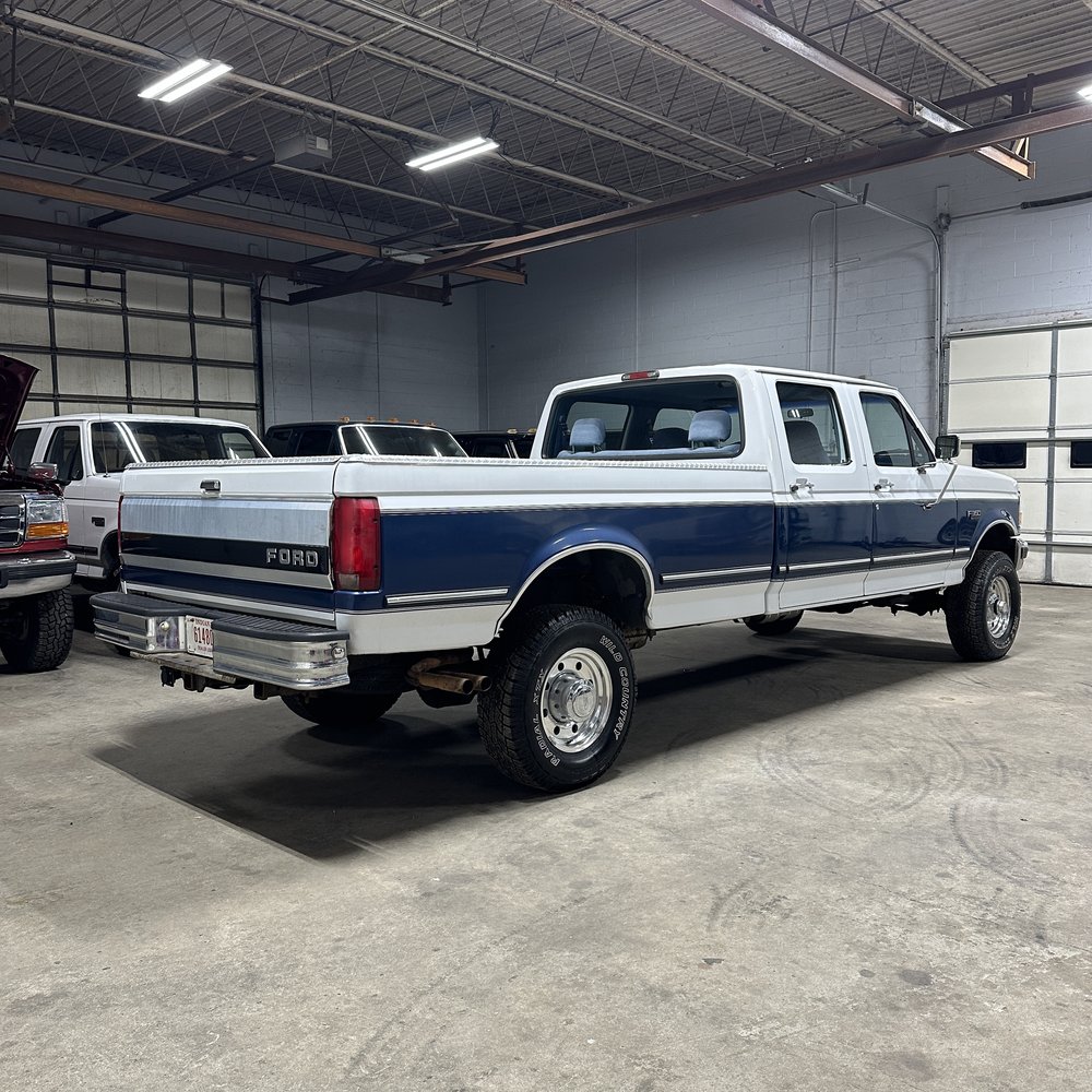 1995-ford-f350-xlt-for-sale-indiana-03