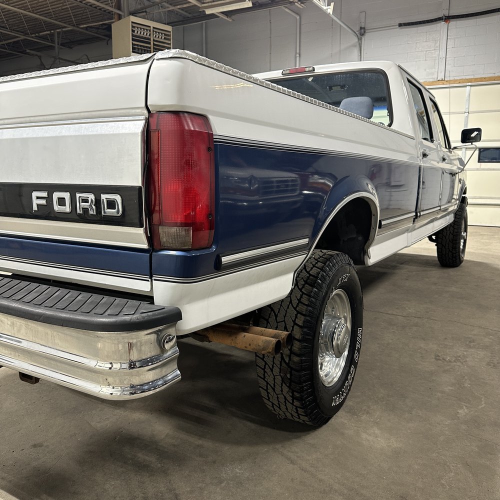 1995-ford-f350-xlt-for-sale-indiana-07