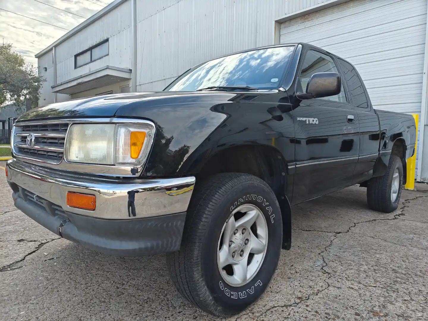 1997-toyota-t100-5-speed-manual-4x4-for-sale-05