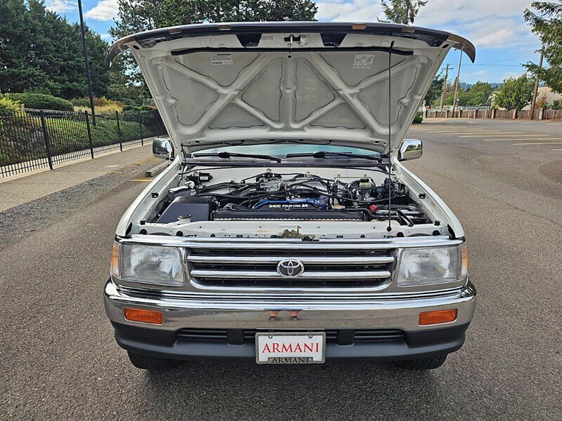 1997-toyota-t100-sr5--4wd-truck-for-sale-eugene-or-12