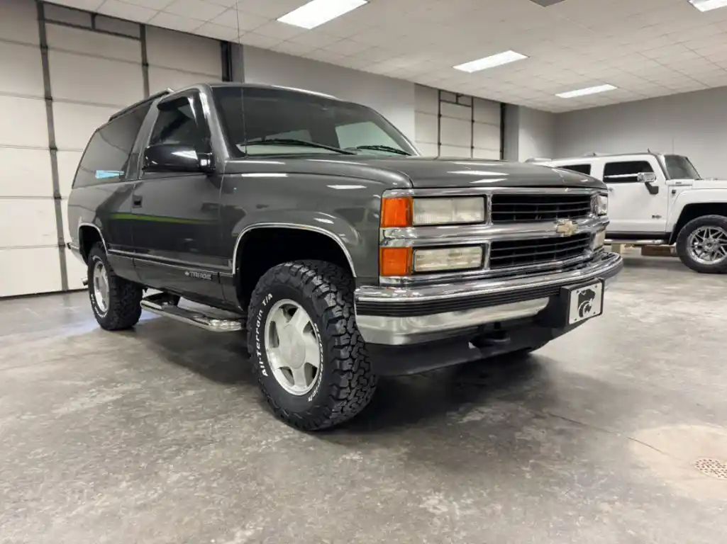 1999-chevrolet-tahoe-2-door-osage-ks-for-sale-04