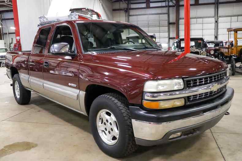 2000-chevrolet-silverado-1500-z-71-off-road-for-sale-grand-rapids-mi-06