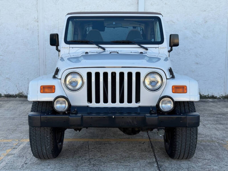 2001-jeep-wrangler-sahara-2dr-4wd-suv (6)