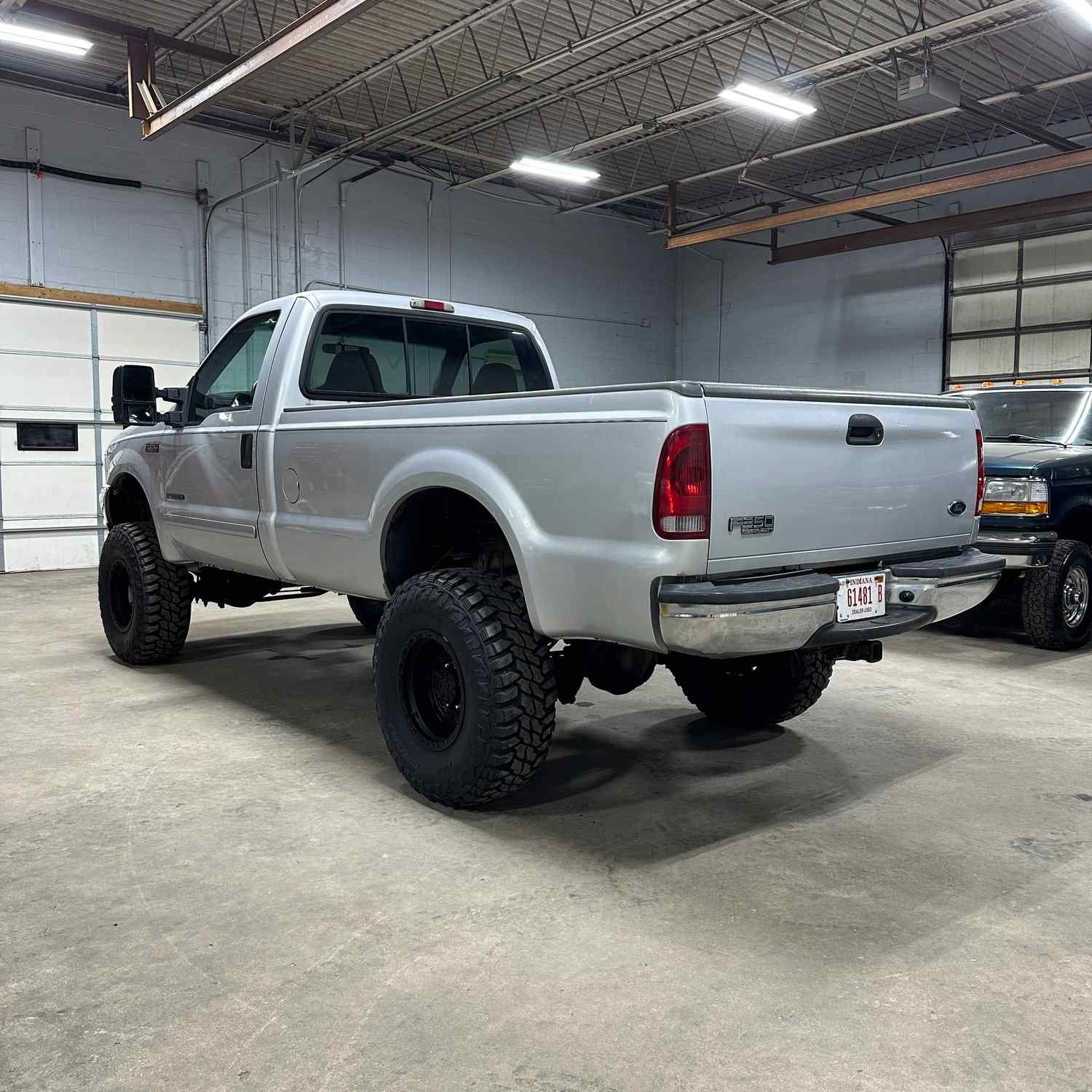 2002-ford-f350-xlt-for-sale-elkhart-in-02